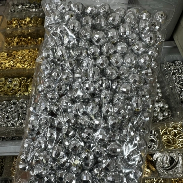 14 mm dünya boncuk (500 gr)