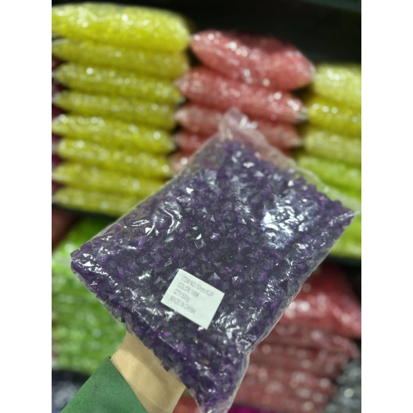 10 MM ŞEFFAF RENKLİ KÜP ÇANTA BONCUĞU (500 GRAM)