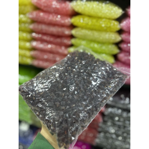 10 MM ŞEFFAF RENKLİ KÜP ÇANTA BONCUĞU (500 GRAM)