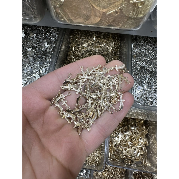 METAL SARI SALLANTI KILIÇ (50 gram)