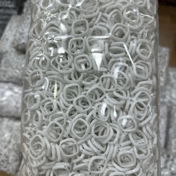 Akrilik Beyaz Boncuk (500 gr)