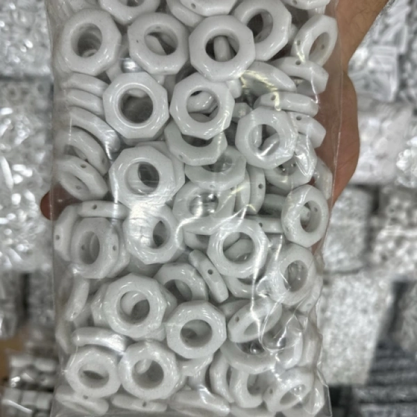 Akrilik Beyaz Boncuk (500 gr)