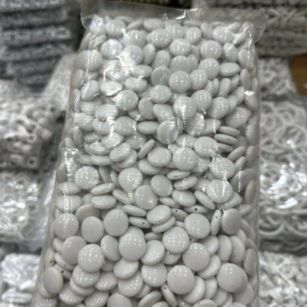 Akrilik Beyaz Boncuk (500 gr)