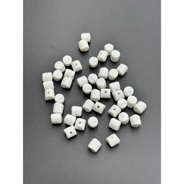 Akrilik Beyaz Boncuk 500 Gram