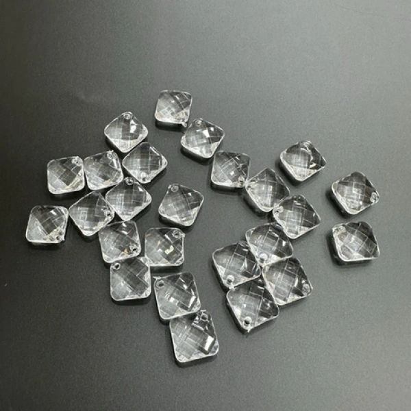 Akrilik Şeffaf Boncuk (500 gr)