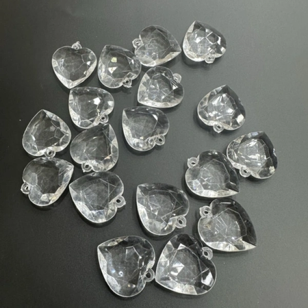 Akrilik Şeffaf Kalp (500 gr)