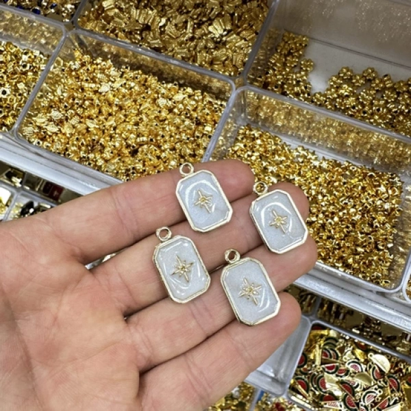 Lak kaplama charm (Adet)