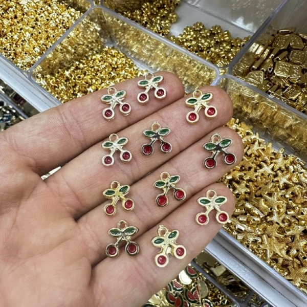 Lak kaplama charm (Adet)