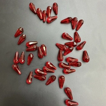 2 cm kırmızı damla boncuk (500 gr)