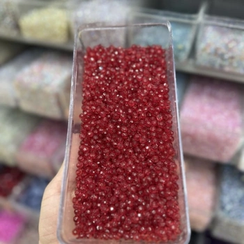 3 mm Piramit Boncuk (100 gram)