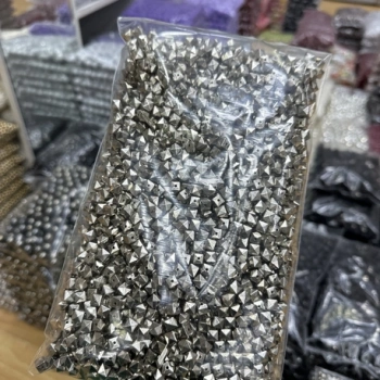 8 mm nikel küp boncuk (500 gr)