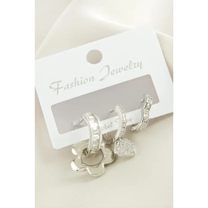 3 Adet Çiçek Zirkon Taşlı Küpe