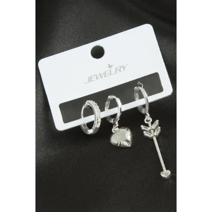 3 Adet Kalp Zirkon Taşlı Küpe