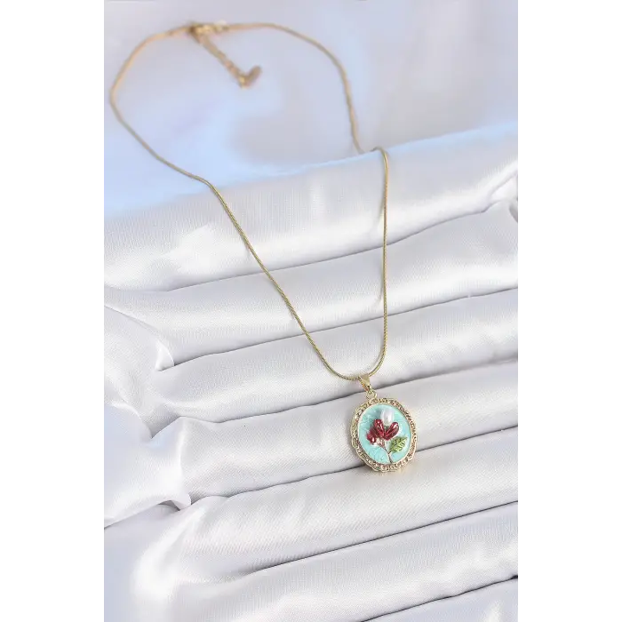 316L Çelik Gold Renk Zincir Turkuaz Mineli İncili Çiçek İşlemeli Portre Model Kadın Kolye