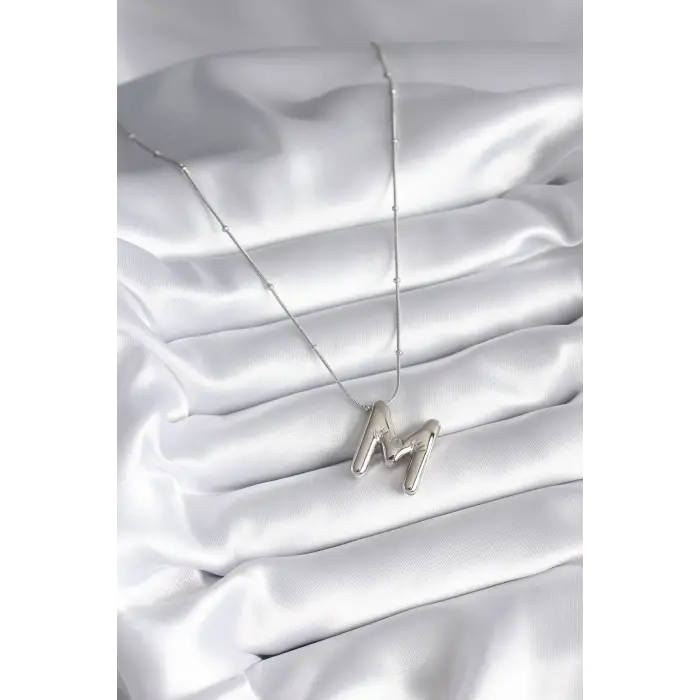 316L Çelik Gümüş Renk Bubble M Harf Model Kadın Kolye