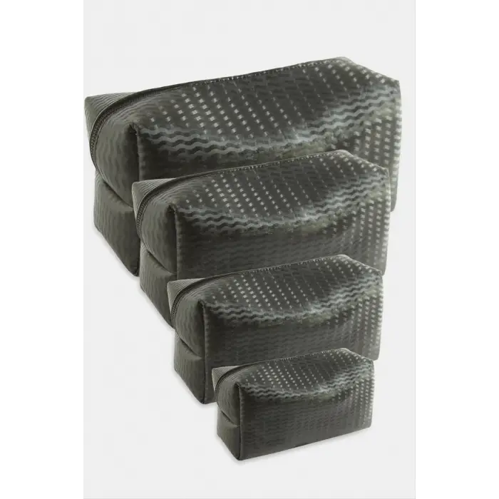 4 Adet El Tutmalı Makyaj Çantası