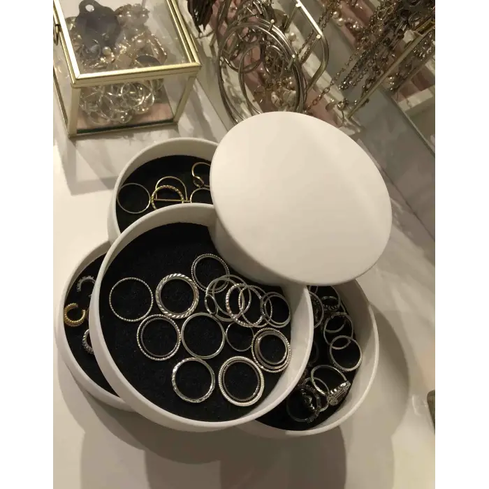 4 Katlı Dönebilen Silindir Takı Ve Makyaj Organizer Kutusu (336336)
