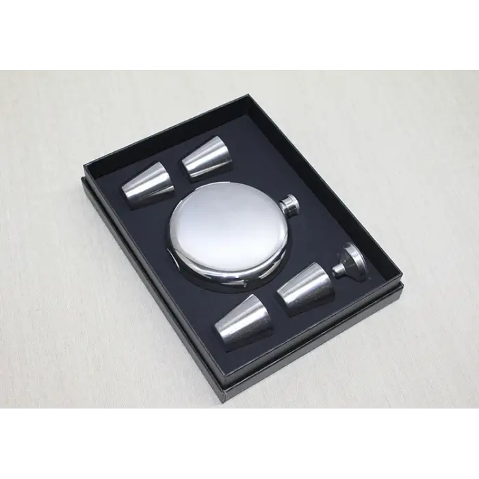 4 Shot Bardaklı Matara Seti Yuvarlak Çelik