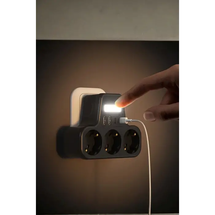 Akım Korumalı Priz Gece Lambalı 3’lü Priz 2xusb 2xtype-c Çıkışlı Grup Priz Çoğaltıcı