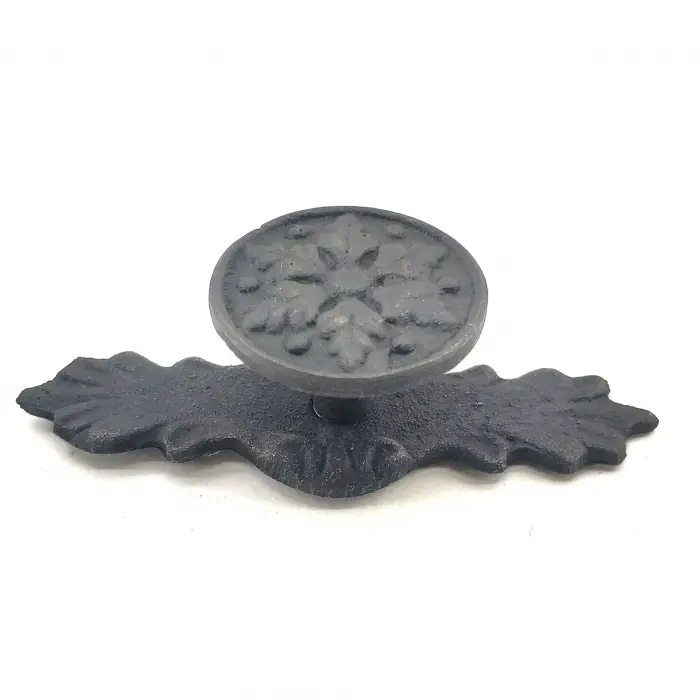 Antika Tarz Dekoratif Pirinç Çiçek Düğme - 27x70 Mm, Oksit