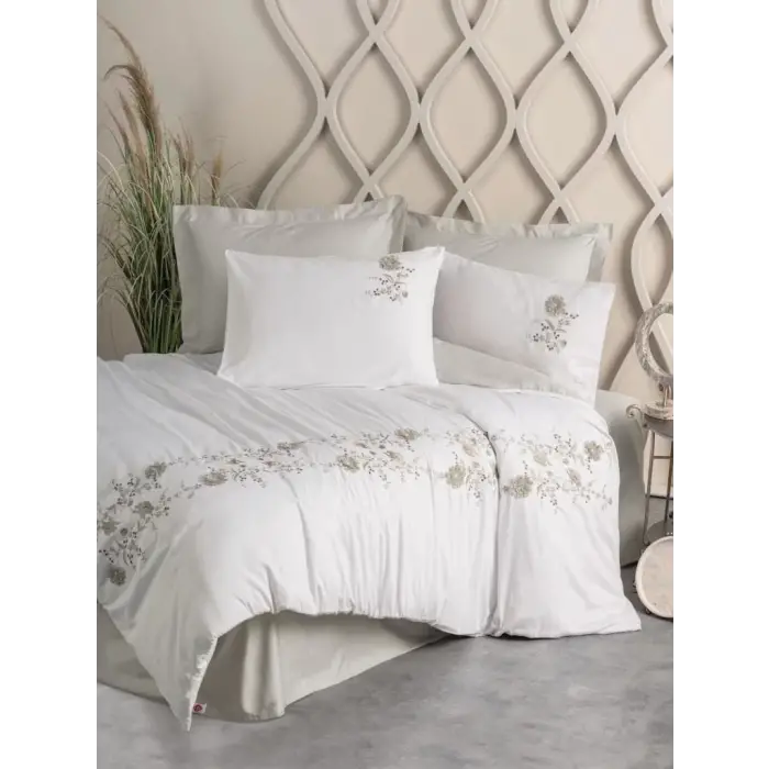 Cotton Box 3D Nakışlı Çift Kişilik Saten Nevresim Takımı Urian Bej