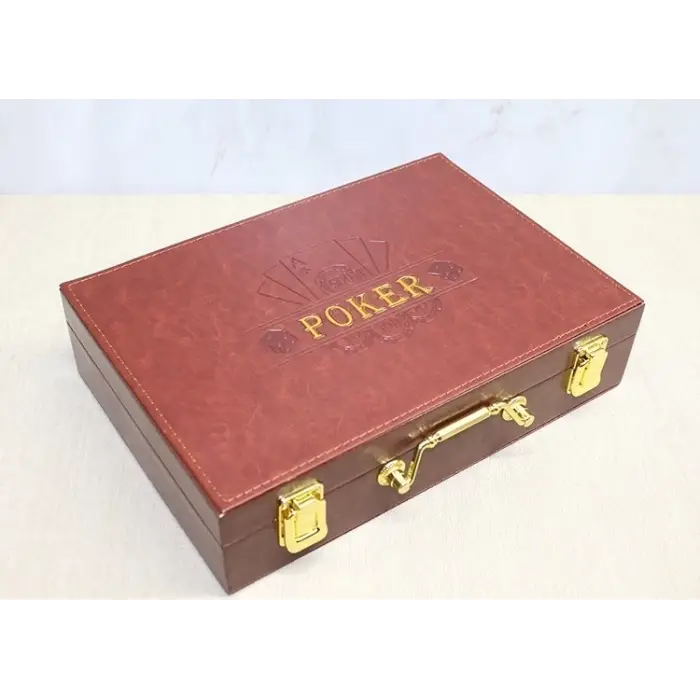 Deri Çantalı 200 Chip Ve 2 Adet İskambil Kağitına Sahip Poker Oyunu Alk4229