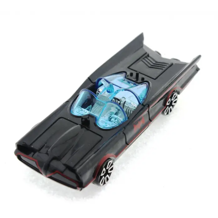 Die Cast Klasik Yarasa Araba 1:64