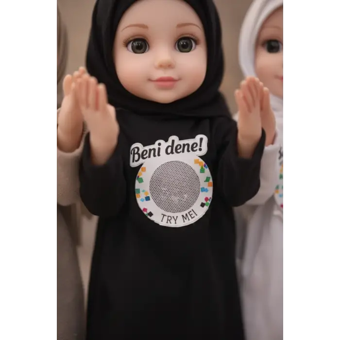 Dua Eden Tesettürlü İlahi Söyleyen Edep Bebek Ramazan Oyuncağı