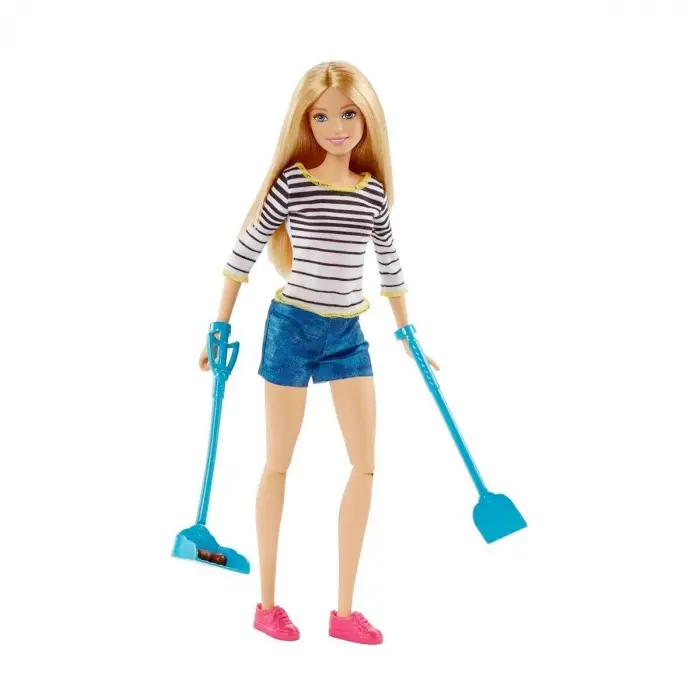 DWJ68 Barbie ve Köpeği Tuvalet Eğitiminde