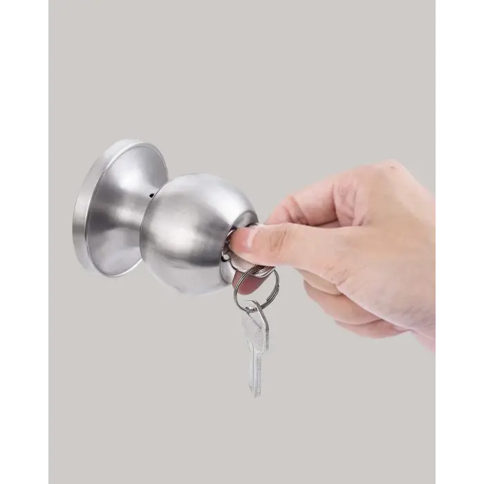 Es Güvenli Topuzlu Kapı Kilidi