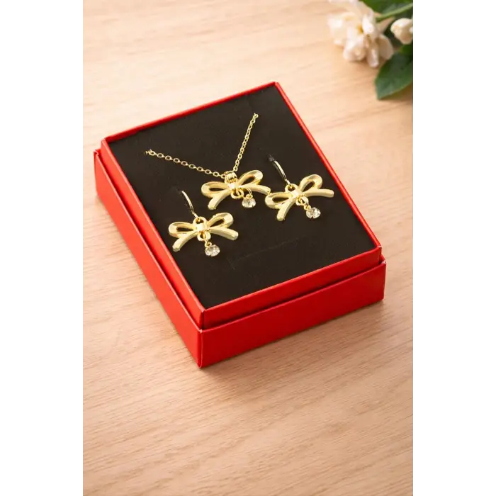 Fiyong Kutulu Kolye Set