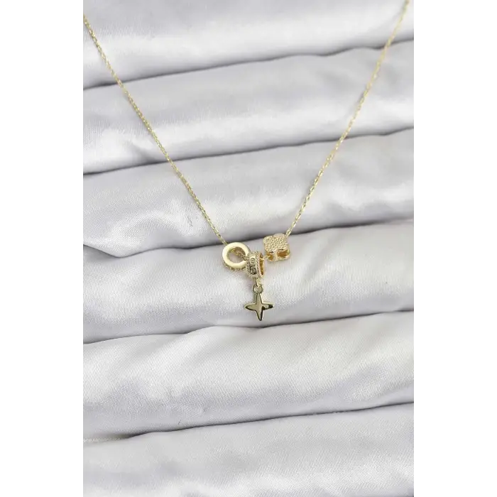 Gold Renk Pirinç Minimal Charmlı Kadın Kolye