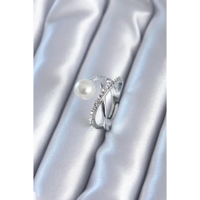 Gümüş Renk Zirkon Taşlı İncili Kadın Yüzük