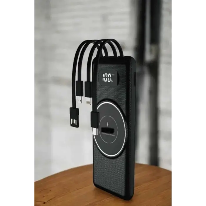 Hızlı Şarj Dijital Göstergeli Powerbankli Çoklu Şarj Özelliği