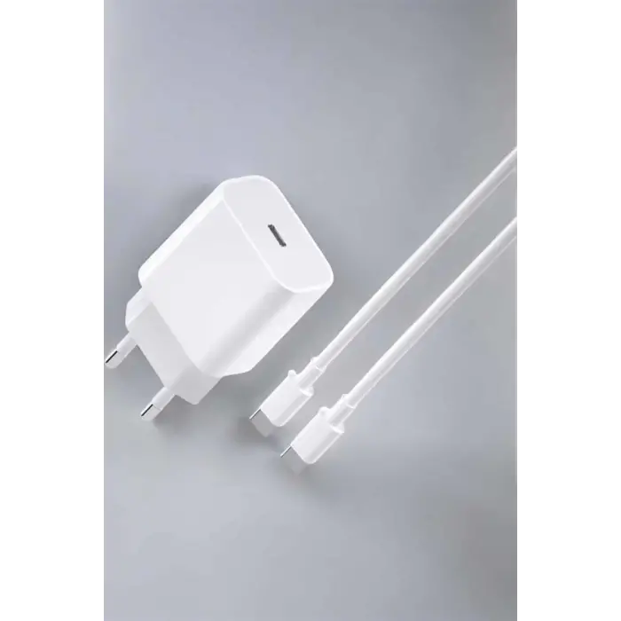 İOS Uyumlu Type-C Girişli Hızlı Şarj 15/15 Pro Max Adaptör ve Kablosu