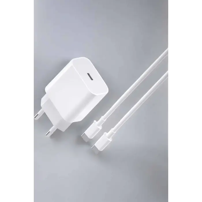 İOS Uyumlu Type-C Girişli Hızlı Şarj 15/15 Pro Max Adaptör ve Kablosu