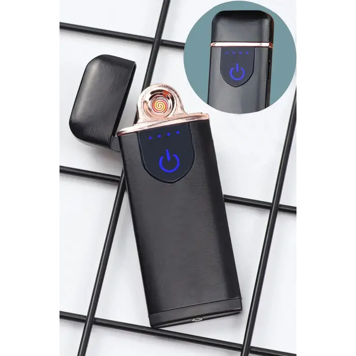 Kapaklı Işıklı  USB Şarjlı Çakmak Alevsiz Elektronik Çakmak Rüzgarda Sönmez Kablo Dahil (336336)