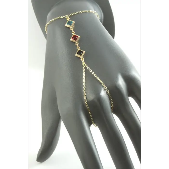 Kare Taşlı Şahmeran