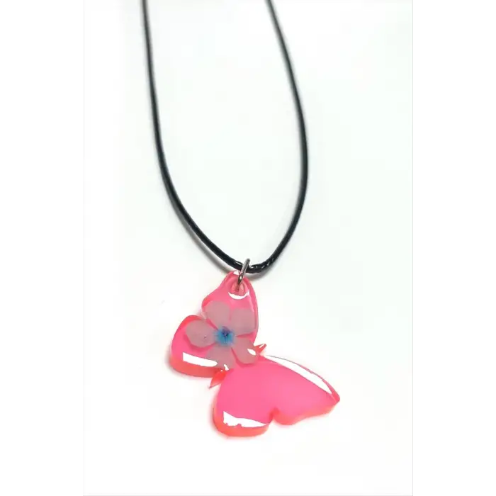 Kartopu Çiçeği Kelebek Epoksi Kolye