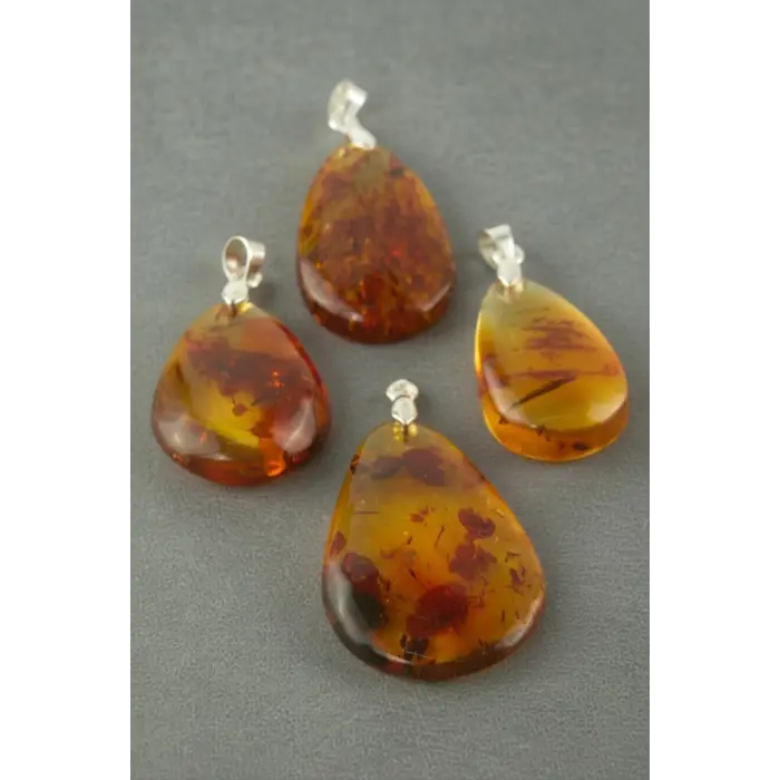 Kehribar Doğaltaş Kolye Ucu 1 Adet