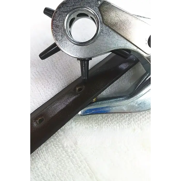 6 Başlıklı Döner Kemer Delme Aleti Metal Delik Açıcı Pense, Deri Kanvas Kemer Delme Makinesi