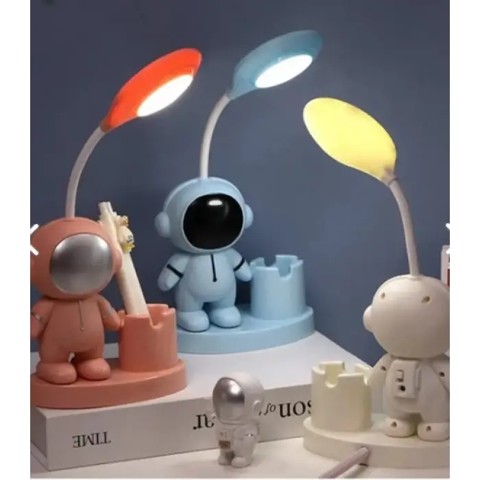 LED Astronot Masa Lambası Ve Kalemlik