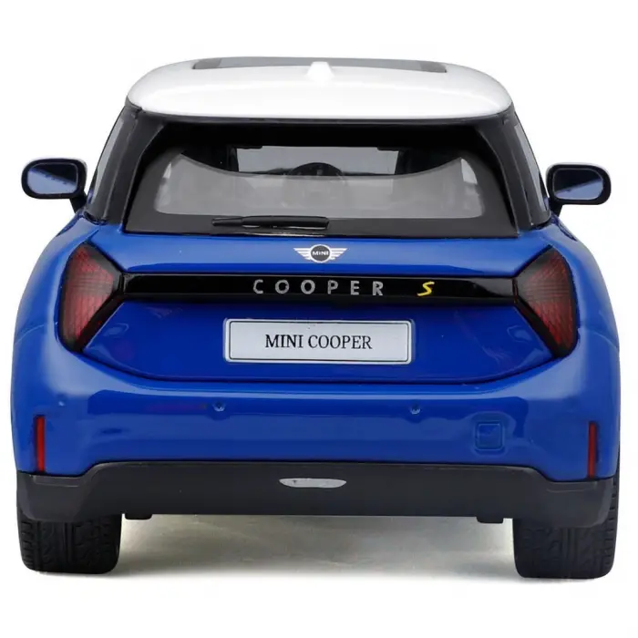 Maisto 1/24 Mini Cooper SE J01