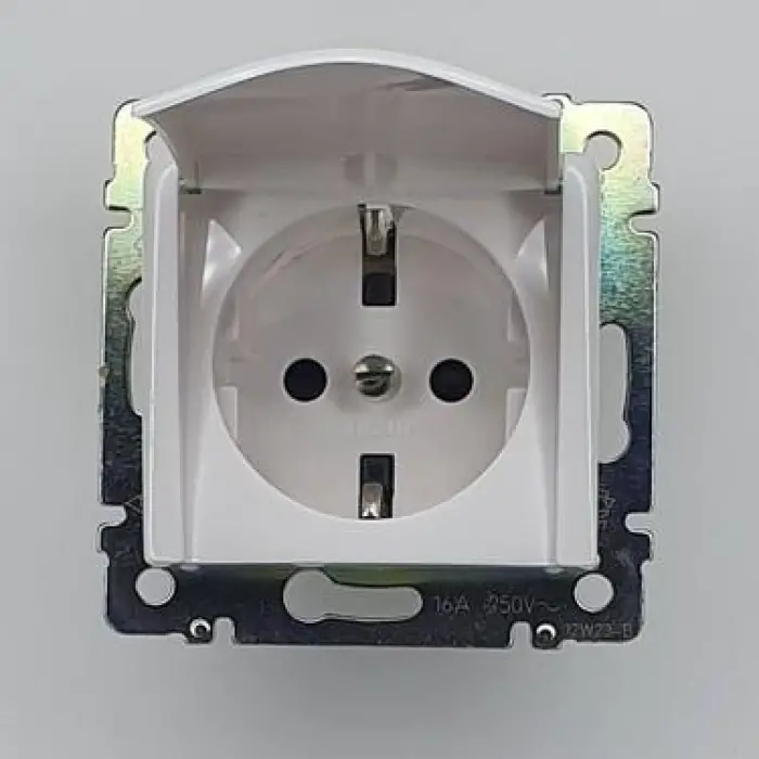 Beyaz Kapaklı Topraklı Priz Çerçevesiz - Priz ve Anahtar İçin Uyumlu Çerçeve