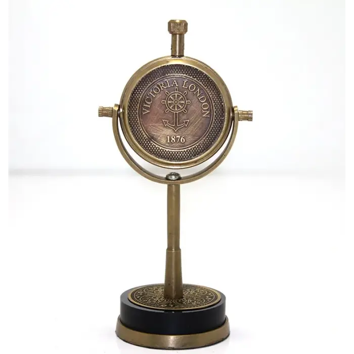 Masa Üstü Pirinç Saat Model 4