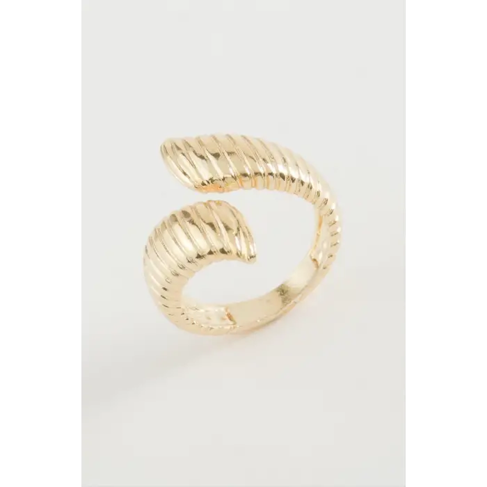 Oval Çizgili Metal Yüzük