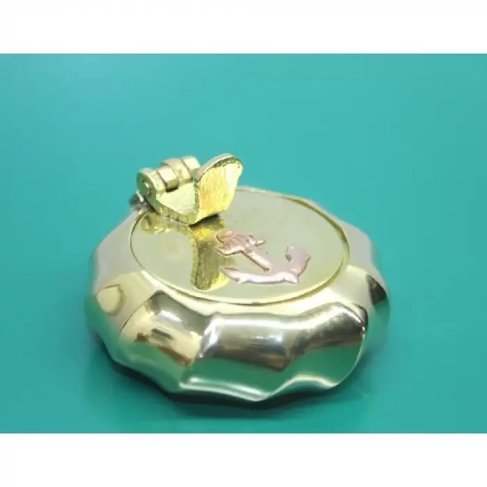 Pirinç Çapalı Kapaklı Küllük 5 Cm