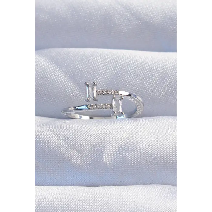 Pirinç Gümüş Renk Zirkon Taşlı Geometrik Ayarlanabilir Yüzük