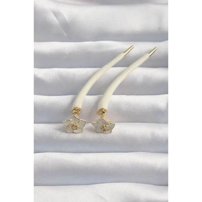 Pirinç Krem Renk Botega Küpe