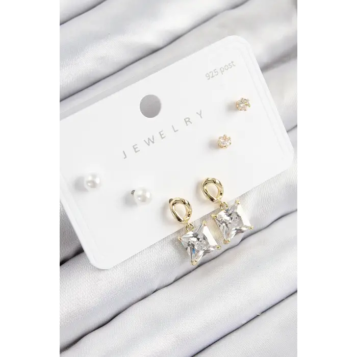 Pirinç Zirkon Taşlı Sallantılı Kare Model Gold Renk 925 Ayar Gümüş Çivi Kadın Küpe Set